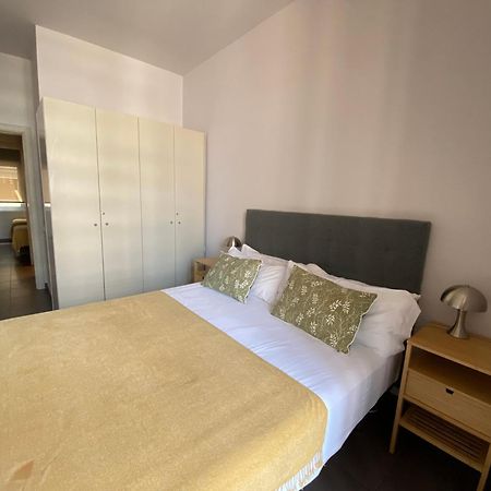 M&E Agency Apartments Valencia 277 By Marta And Emanuele Barcelona Bagian luar foto