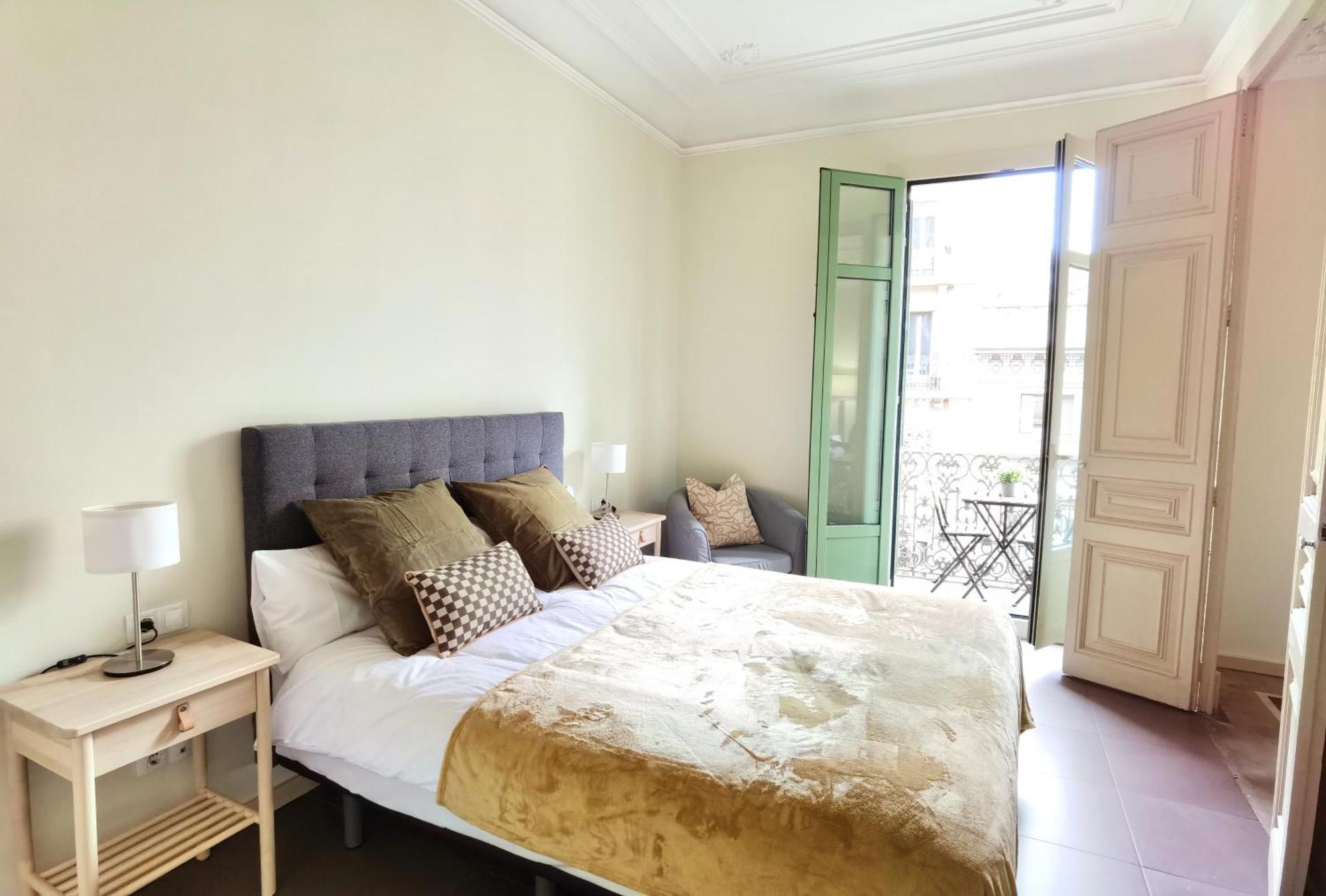 M&E Agency Apartments Valencia 277 By Marta And Emanuele Barcelona Bagian luar foto